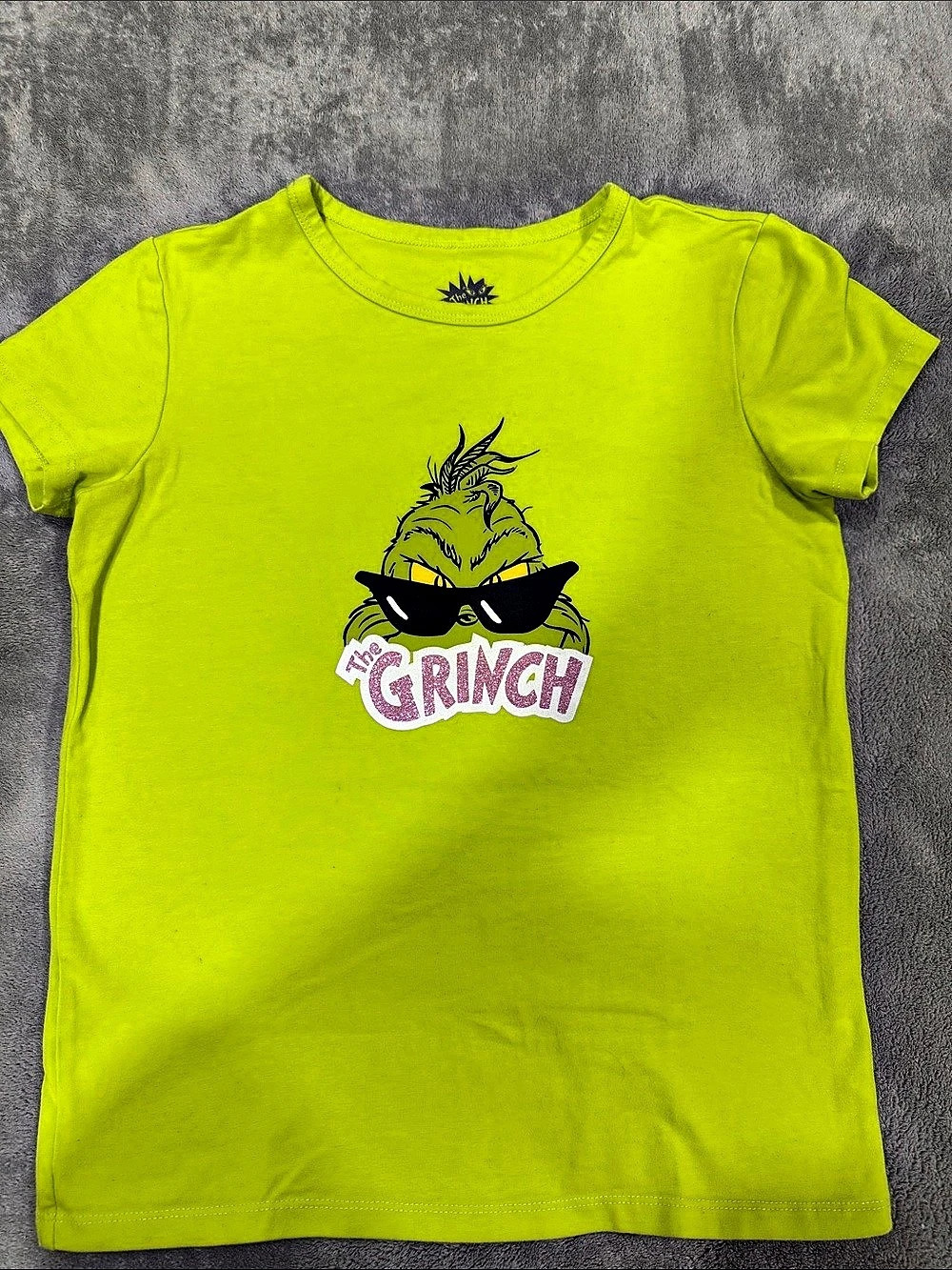 Hybrid Apparel The Grinch Graphic Tee Kids Size 13/14 Like New